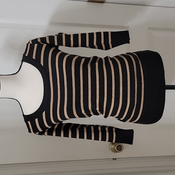 BCX Size Unknown, lack Gold Metallic Striped Long Sleeve Sweater, Puff Shoulder - Picture 1 of 13